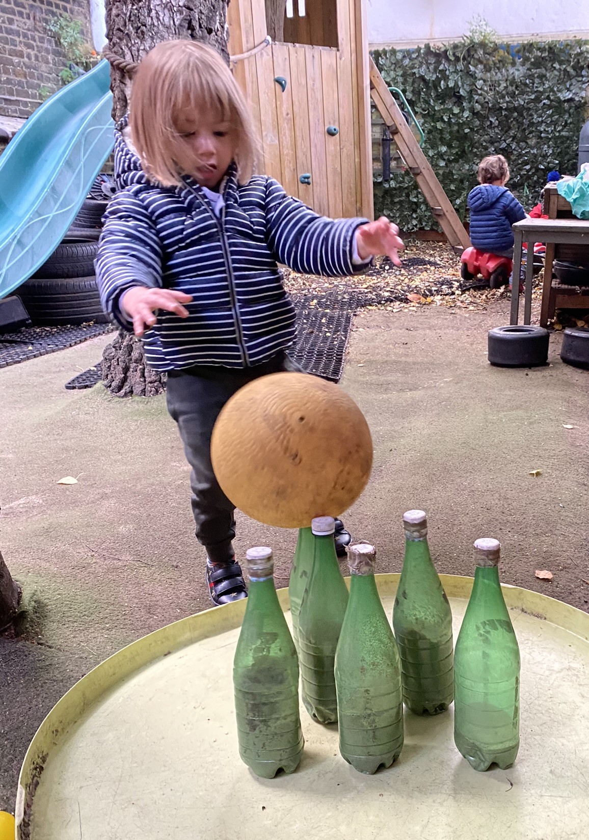 Who should I follow re: Early Years Education and parenting?